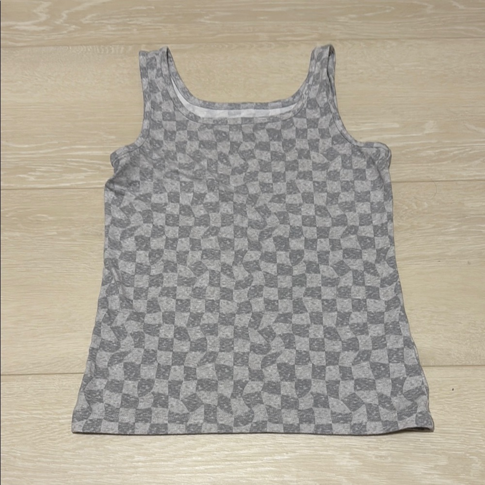 ✨ Old Navy Gray Fitted Sleeveless Tank Top